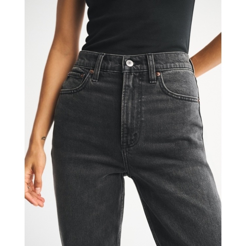 Abercrombie & Fitch Ultra High Rise 90s Straight Gray Jeans 5-Pocket 30/10 - Picture 5 of 12